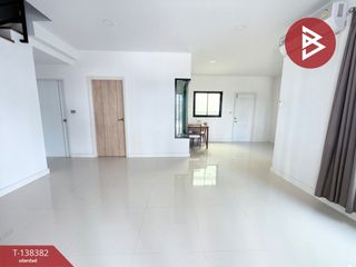 For sale 3 bedrooms townhouse in Si Racha, Chonburi