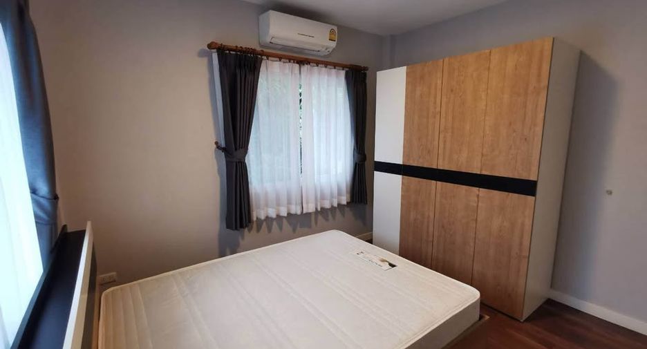For rent 3 bedrooms house in Mueang Chiang Mai, Chiang Mai