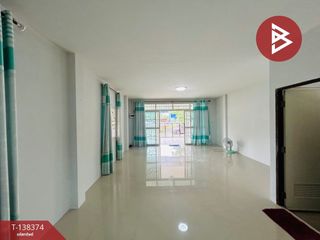 出售 3 卧室 联排别墅 在 Phanat Nikhom, Chon Buri