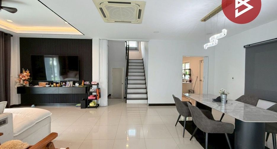 Haus zum Kauf mit 4 Zimmer in Bang Yai, Nonthaburi