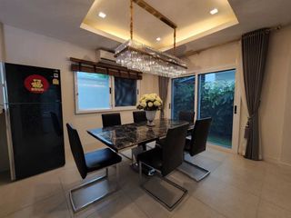 À louer 3 chambres maison à Bang Lamung, Chonburi