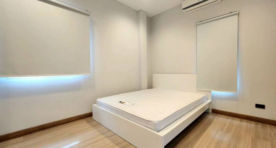 For rent 3 bedrooms house in Bang Lamung, Chonburi
