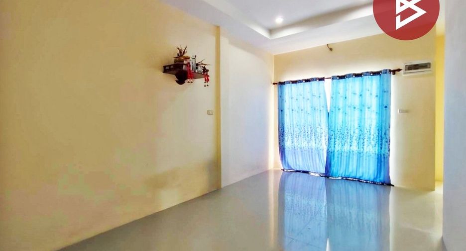 For sale 3 ベッドルーム house in Mueang Nakhon Pathom, Nakhon Pathom