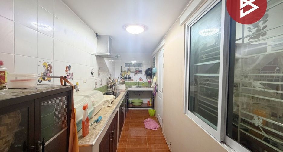 Haus zum Kauf mit 3 Zimmer in Si Racha, Chonburi