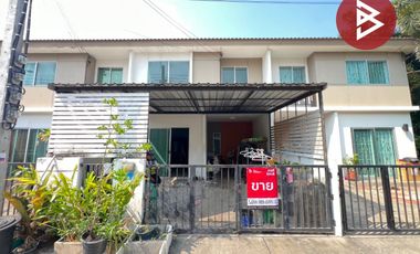 For sale 3 bedrooms townhouse in Sai Noi, Nonthaburi