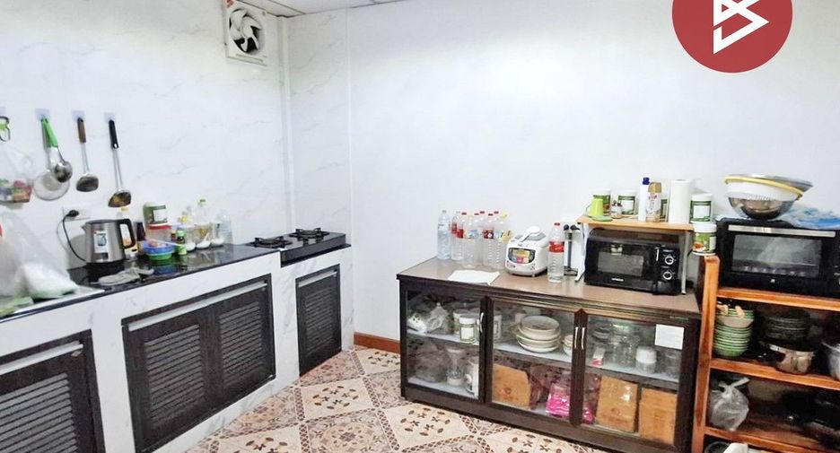 Продажа 2 спальни таунхаус в Кхан На Яо, Бангкок