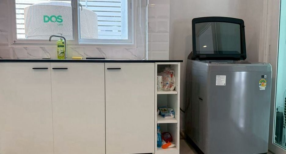 Haus zur Miete mit 3 Zimmer in Bang Lamung, Chonburi