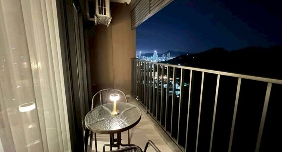 For sale 1 bed condo in Si Racha, Chonburi