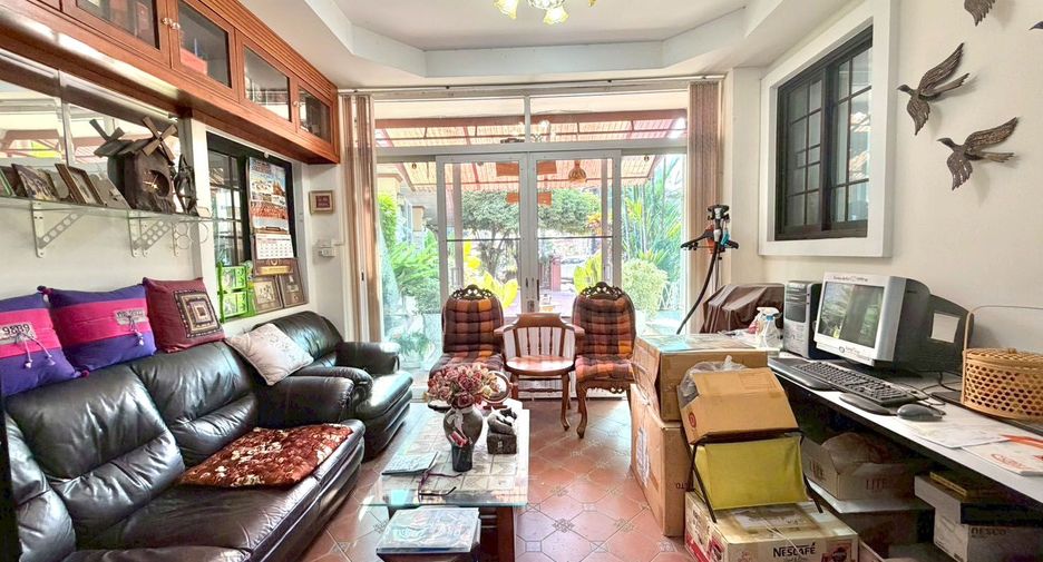 For sale 4 ベッドルーム house in Saraphi, Chiang Mai