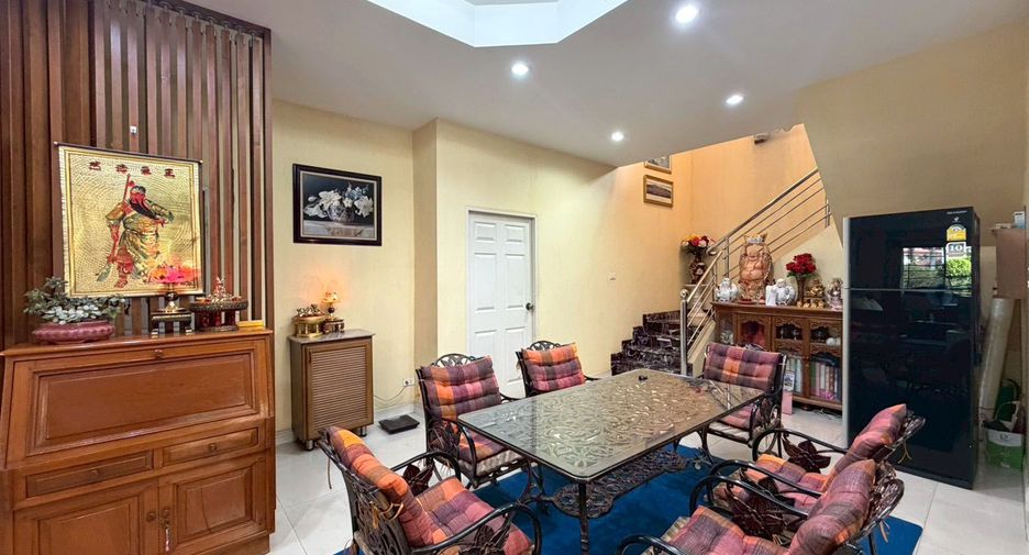 For sale 4 ベッドルーム house in Saraphi, Chiang Mai