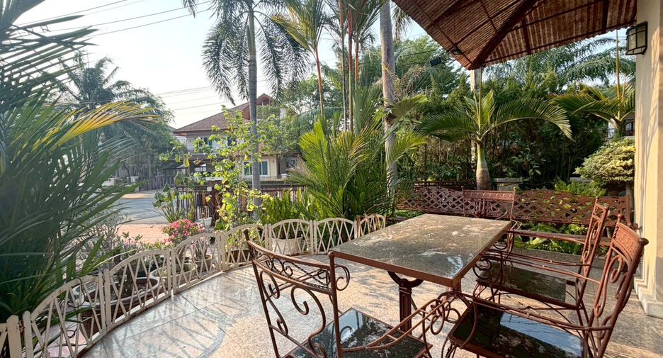 For sale 4 ベッドルーム house in Saraphi, Chiang Mai