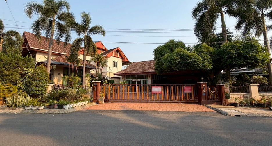 For sale 4 ベッドルーム house in Saraphi, Chiang Mai