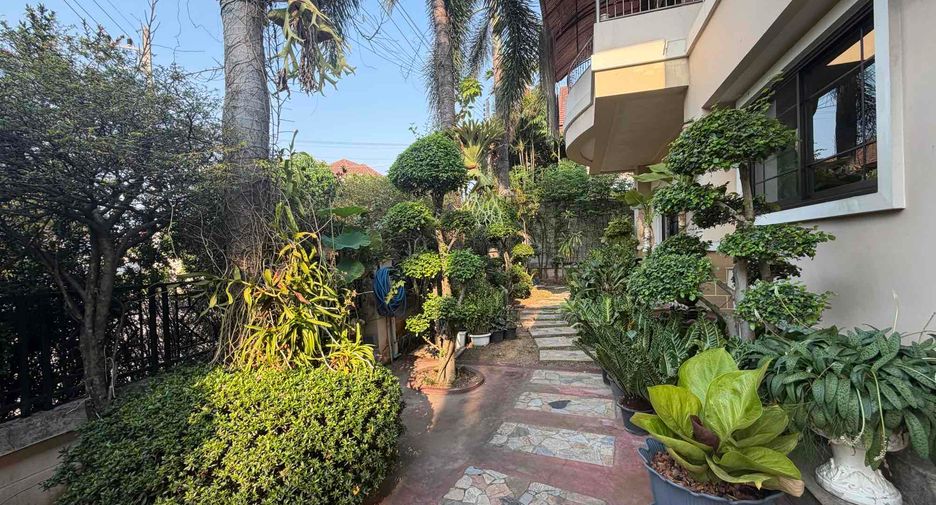 For sale 4 ベッドルーム house in Saraphi, Chiang Mai