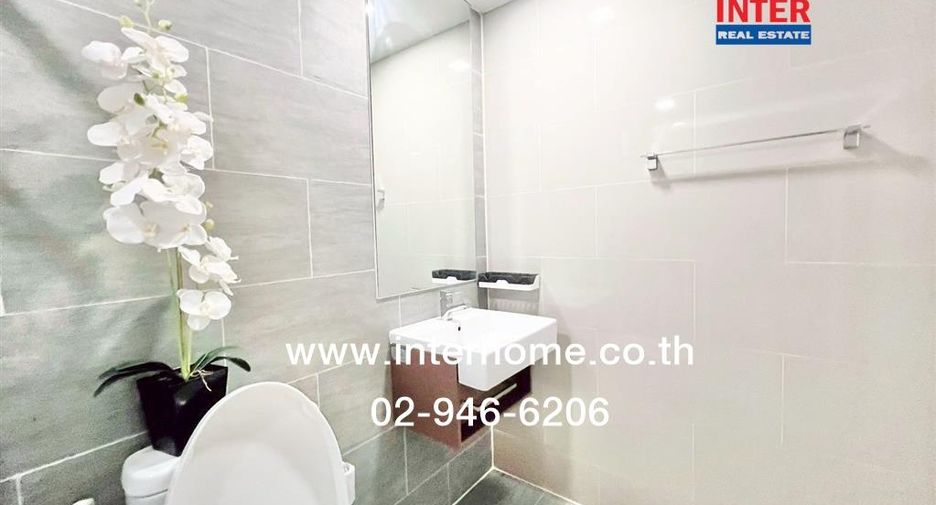 For sale 2 bedrooms condo in Bang Khen, Bangkok