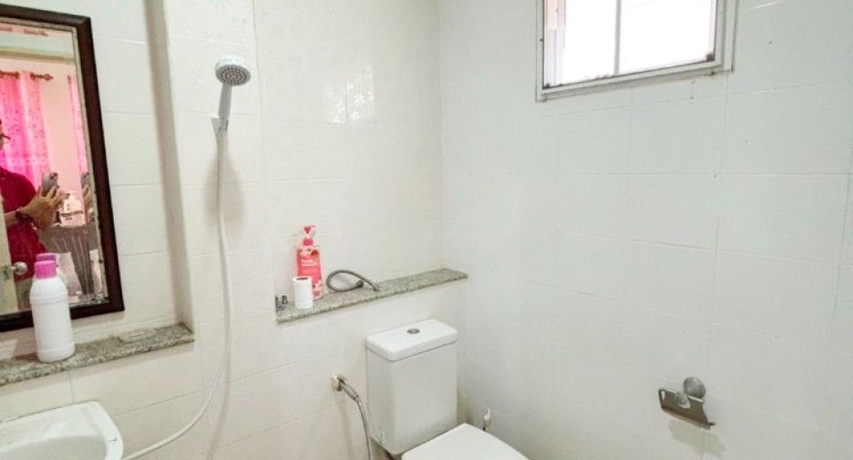 À vendre 3 chambres maison à Mueang Chon Buri, Chonburi