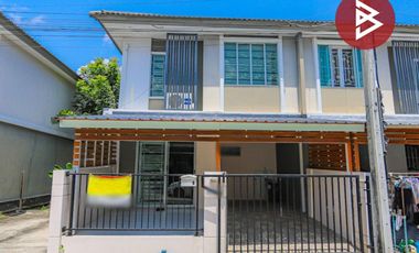 Reihenhaus zum Kauf mit 3 Zimmer in Mueang Samut Prakan, Samut Prakan
