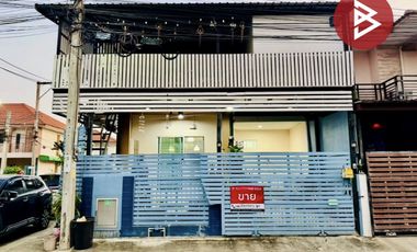 出售 4 卧室 联排别墅 在 Phra Samut Chedi, Samut Prakan