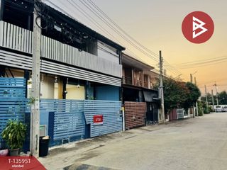 À vendre 4 chambres maison de ville à Phra Samut Chedi, Samut Prakan