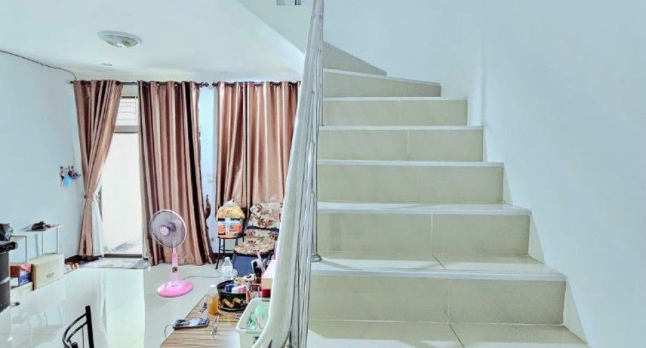 ขาย 3 ห้องนอน ทาวน์เฮ้าส์ ใน เมืองชลบุรี, ชลบุรี