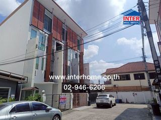 For sale 3 bedrooms townhouse in Pak Kret, Nonthaburi