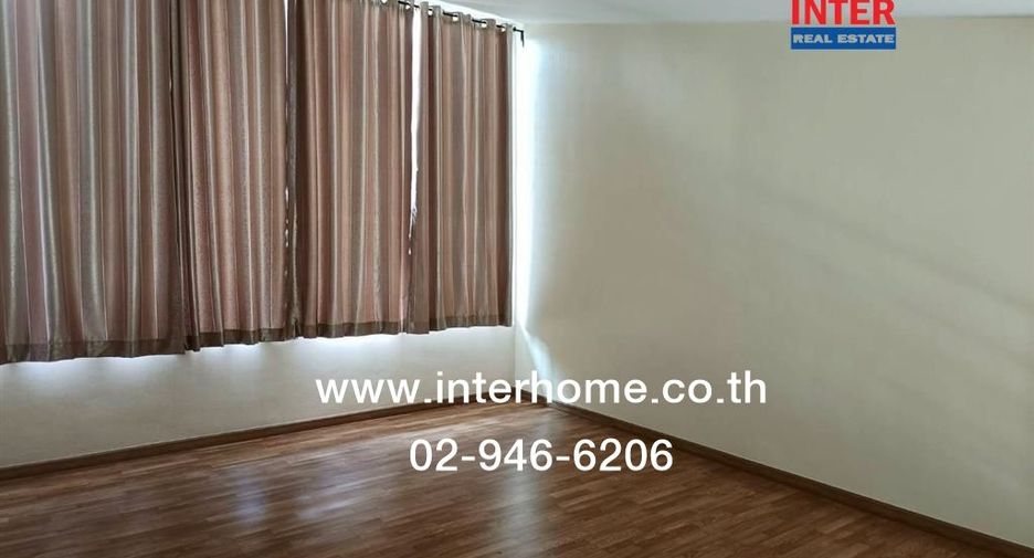 For sale 3 bedrooms townhouse in Pak Kret, Nonthaburi