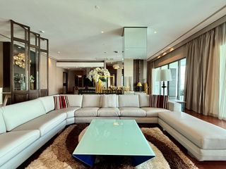 Condo en alquiler de 4 habitaciones en Watthana, Bangkok