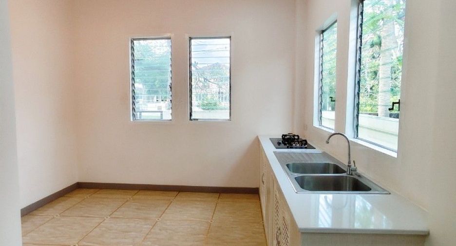 Haus zum Kauf mit 5 Zimmer in Bang Bon, Bangkok