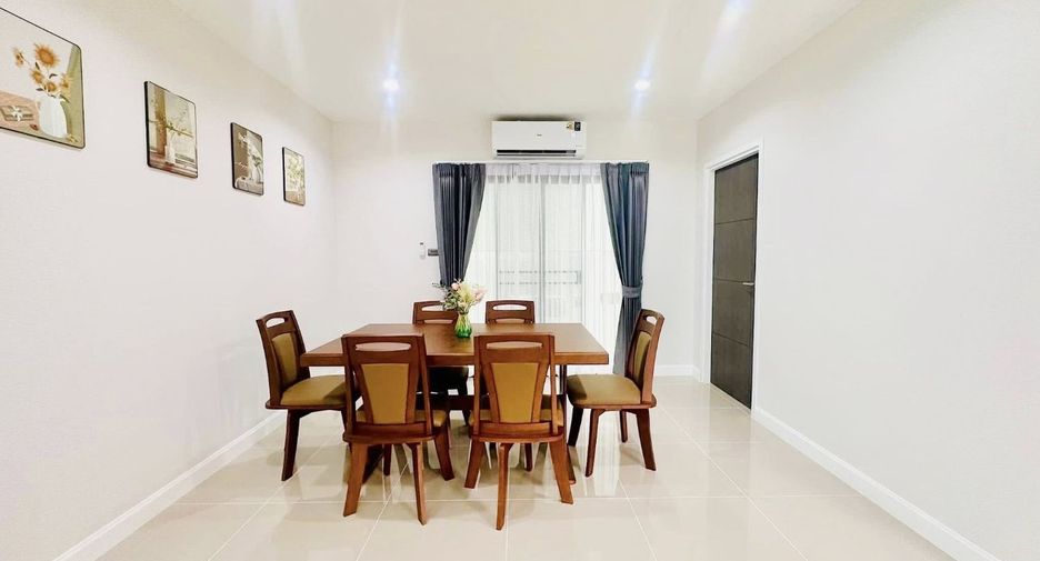 For rent 3 bedrooms house in Saraphi, Chiang Mai