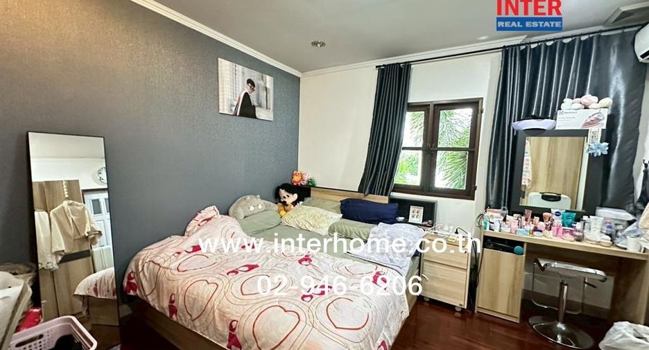Casa en venta de 6 habitaciones en Phasi Charoen, Bangkok