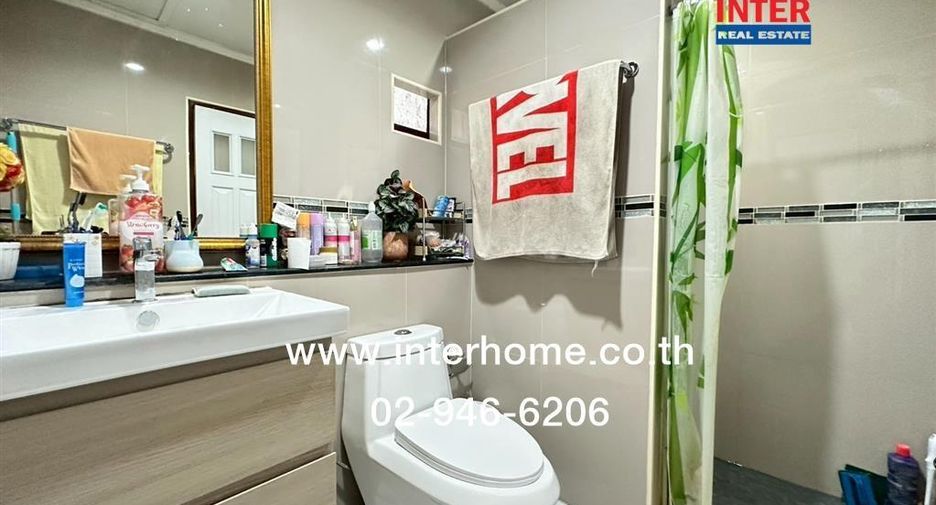 Casa en venta de 6 habitaciones en Phasi Charoen, Bangkok