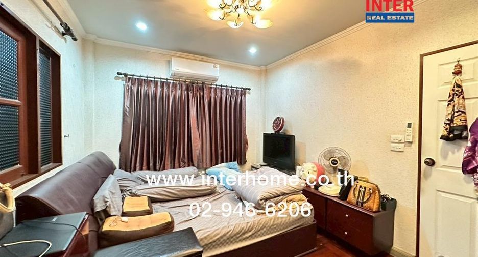 Casa en venta de 6 habitaciones en Phasi Charoen, Bangkok