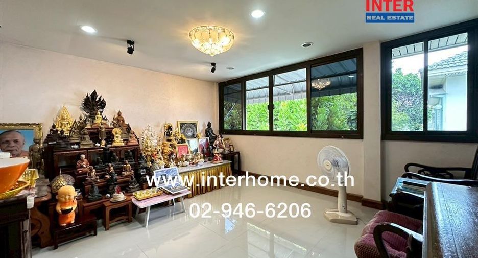 Casa en venta de 6 habitaciones en Phasi Charoen, Bangkok