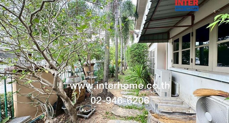 Casa en venta de 6 habitaciones en Phasi Charoen, Bangkok