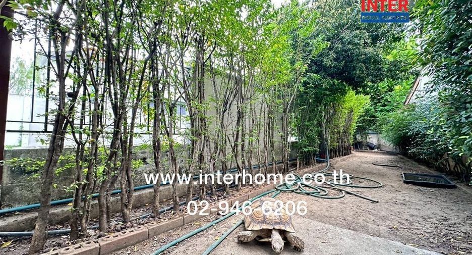 Casa en venta de 6 habitaciones en Phasi Charoen, Bangkok