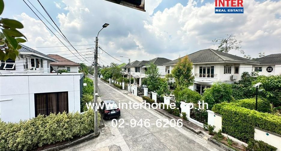 Casa en venta de 6 habitaciones en Phasi Charoen, Bangkok