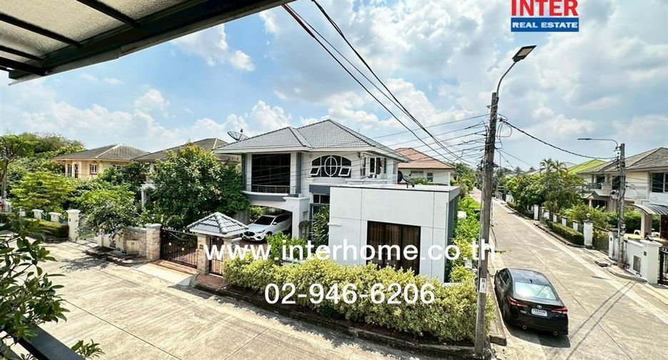 Casa en venta de 6 habitaciones en Phasi Charoen, Bangkok