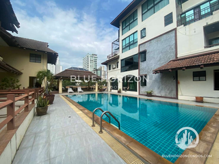 For sale 3 bedrooms townhouse in Bang Lamung, Chonburi
