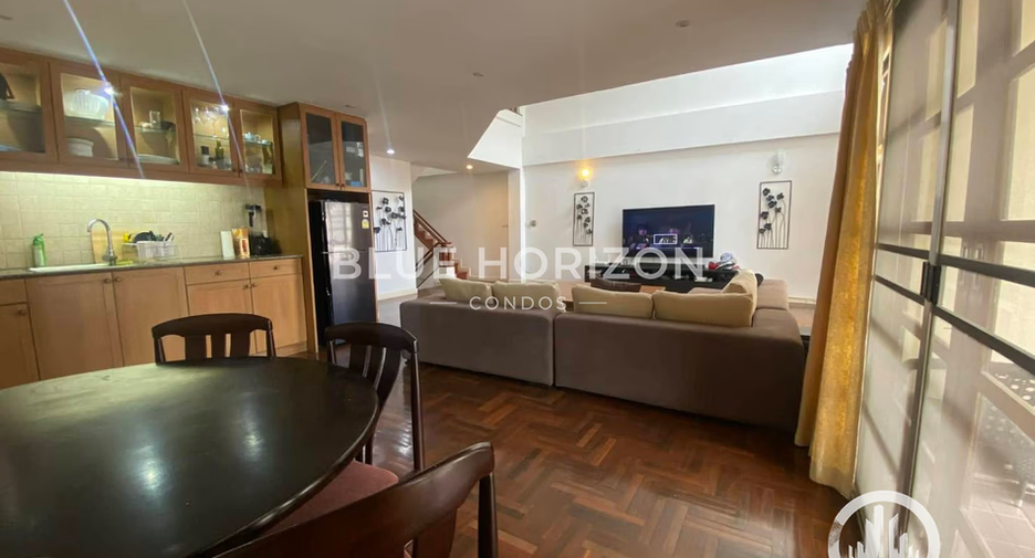 For sale 3 bedrooms townhouse in Bang Lamung, Chonburi