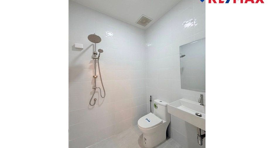 Продажа 2 спальни дом в Банг Ламунг, Чонбури