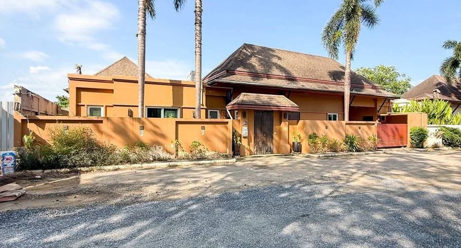 For rent and for sale 3 bedrooms villa in Mueang Phuket, Phuket