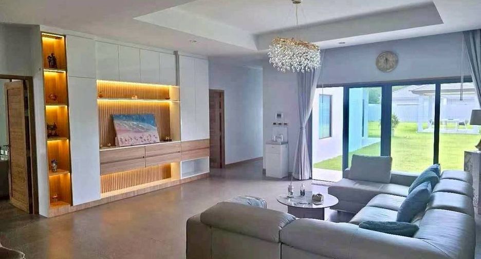 Villa zur Miete mit 4 Zimmer in Bang Lamung, Chonburi