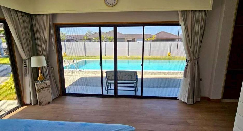 Villa zur Miete mit 4 Zimmer in Bang Lamung, Chonburi