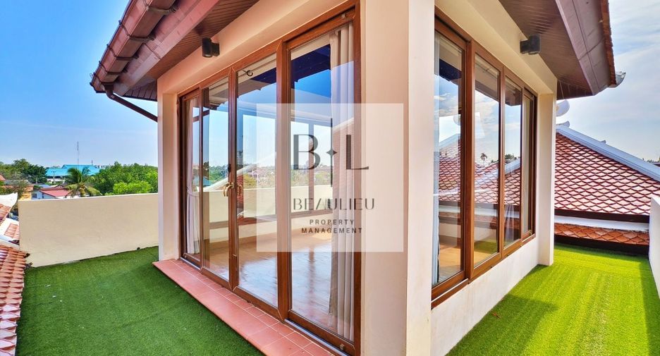 Haus zum Kauf mit 4 Zimmer in Sattahip, Chonburi