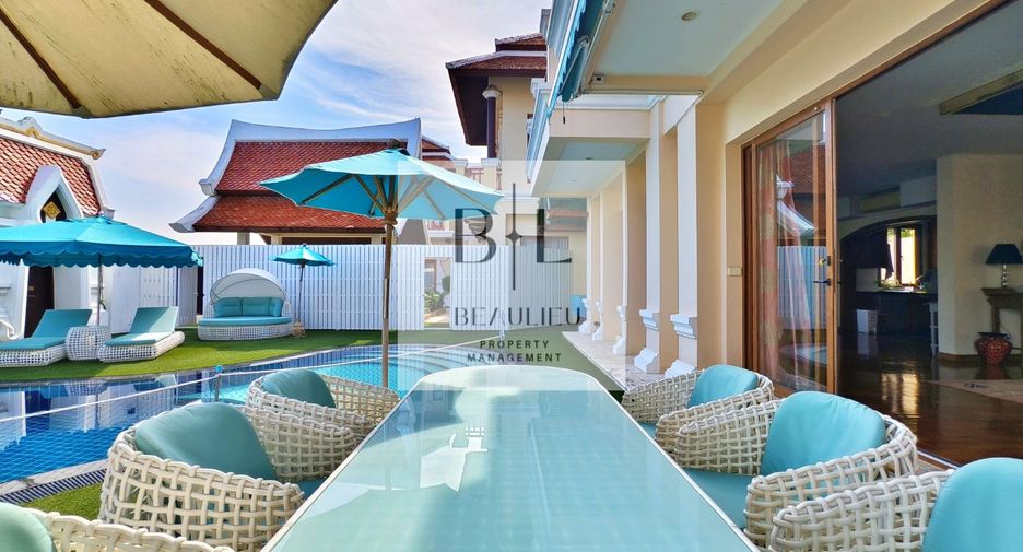 Haus zum Kauf mit 4 Zimmer in Sattahip, Chonburi
