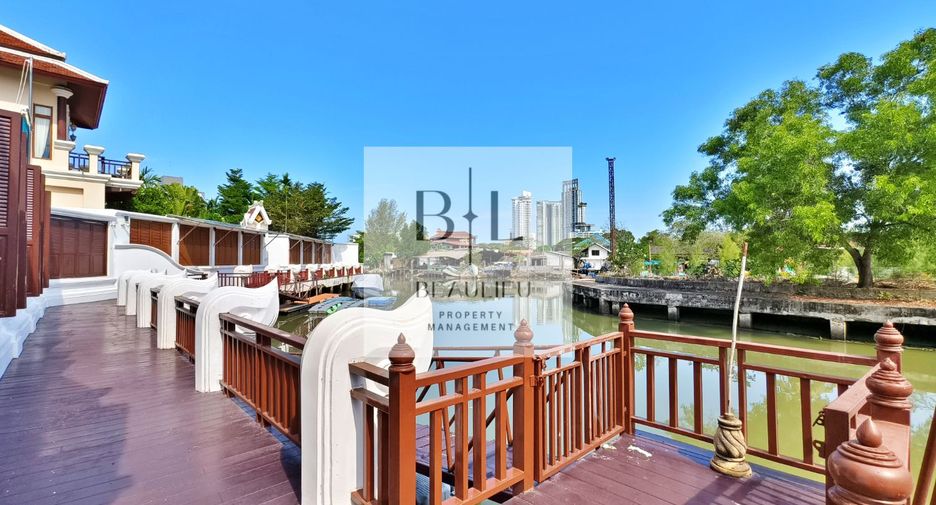 Haus zum Kauf mit 4 Zimmer in Sattahip, Chonburi