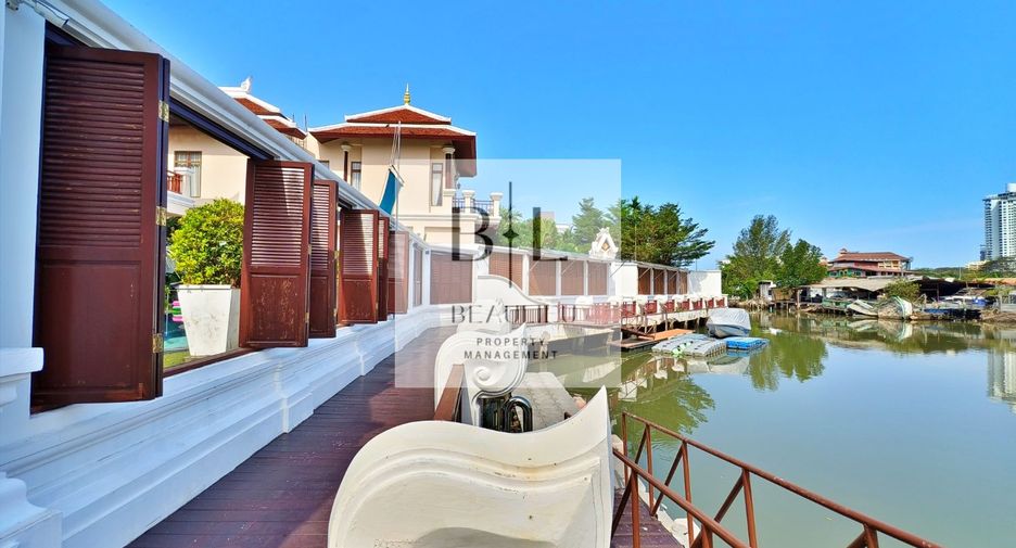 Haus zum Kauf mit 4 Zimmer in Sattahip, Chonburi