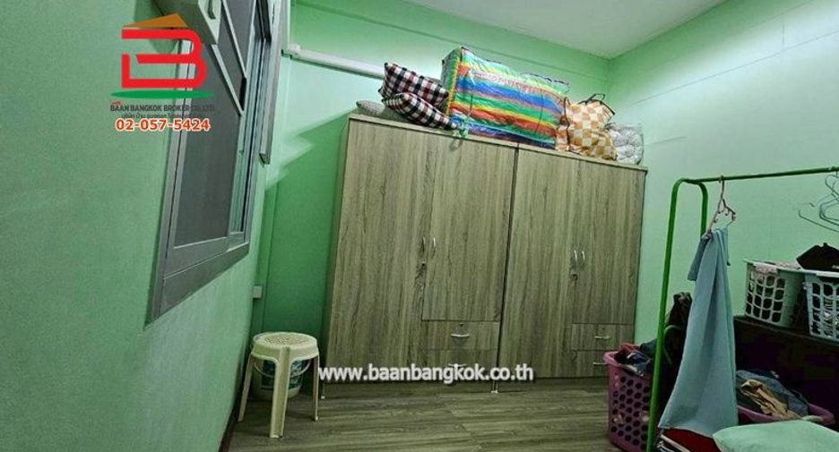 Casa adosada en venta de 2 habitaciones en Mueang Nonthaburi, Nonthaburi