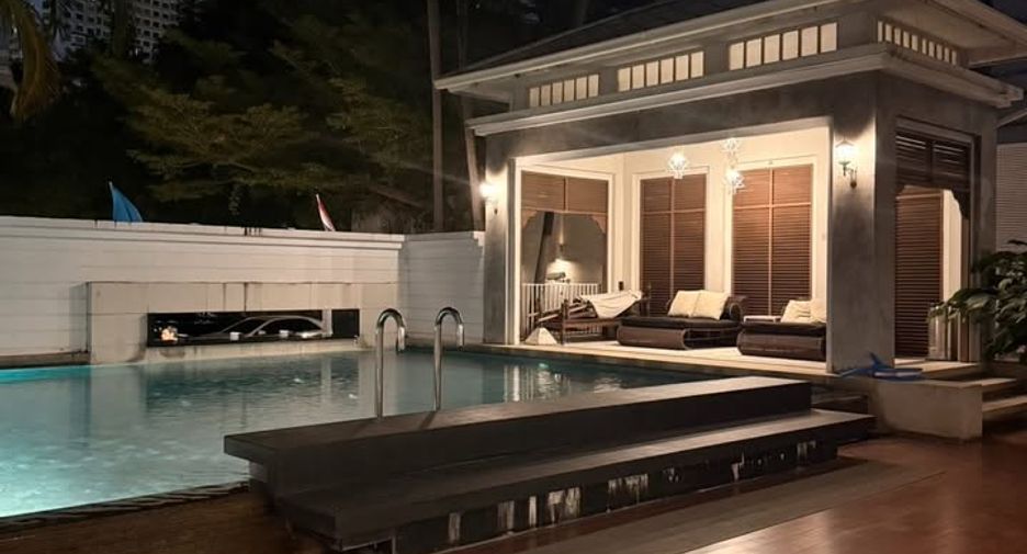 Condo en alquiler y en venta de 2 habitaciones en Khlong San, Bangkok