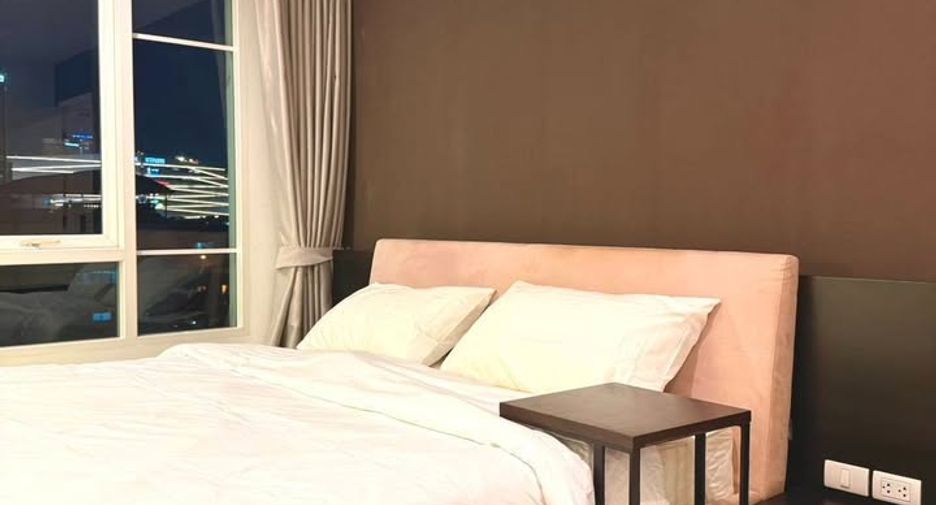 Condo en alquiler y en venta de 2 habitaciones en Khlong San, Bangkok
