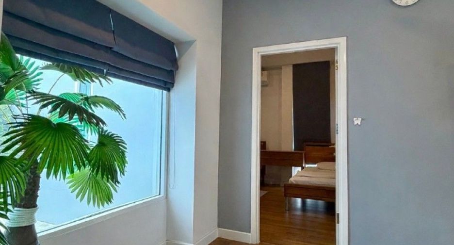 For sale 4 bedrooms house in Lam Luk Ka, Pathum Thani